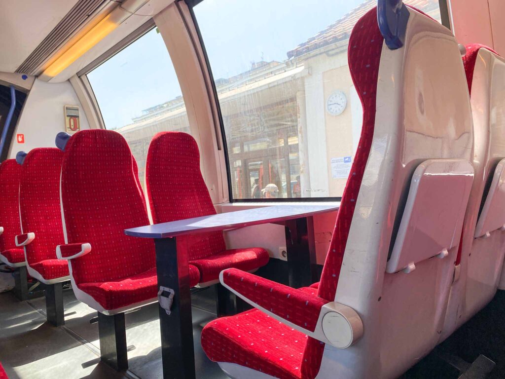 Reizen met de trein op Corsica - Your Travel Guide